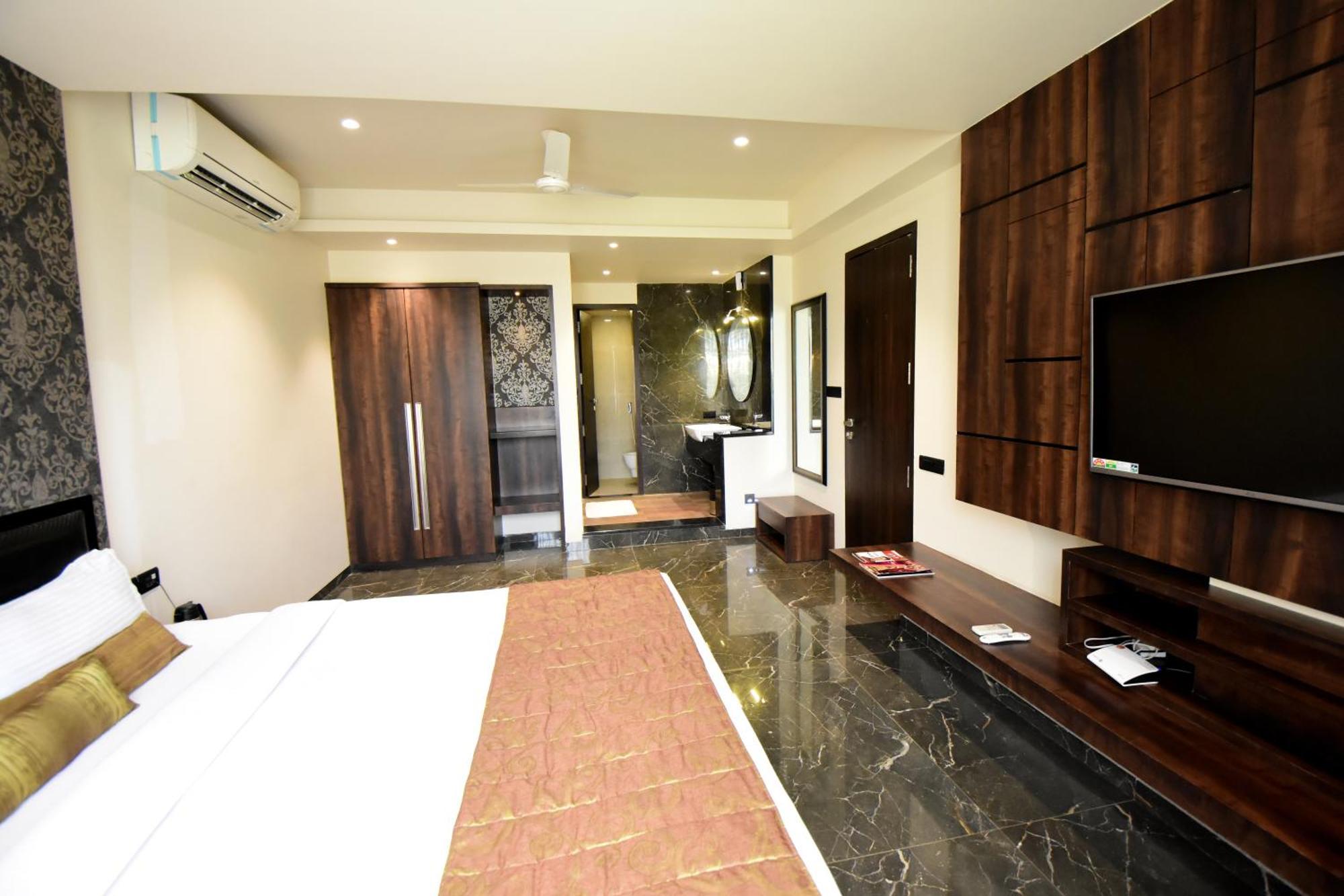 Sentosa Resorts & Water Park Chinchvad Eksteriør billede